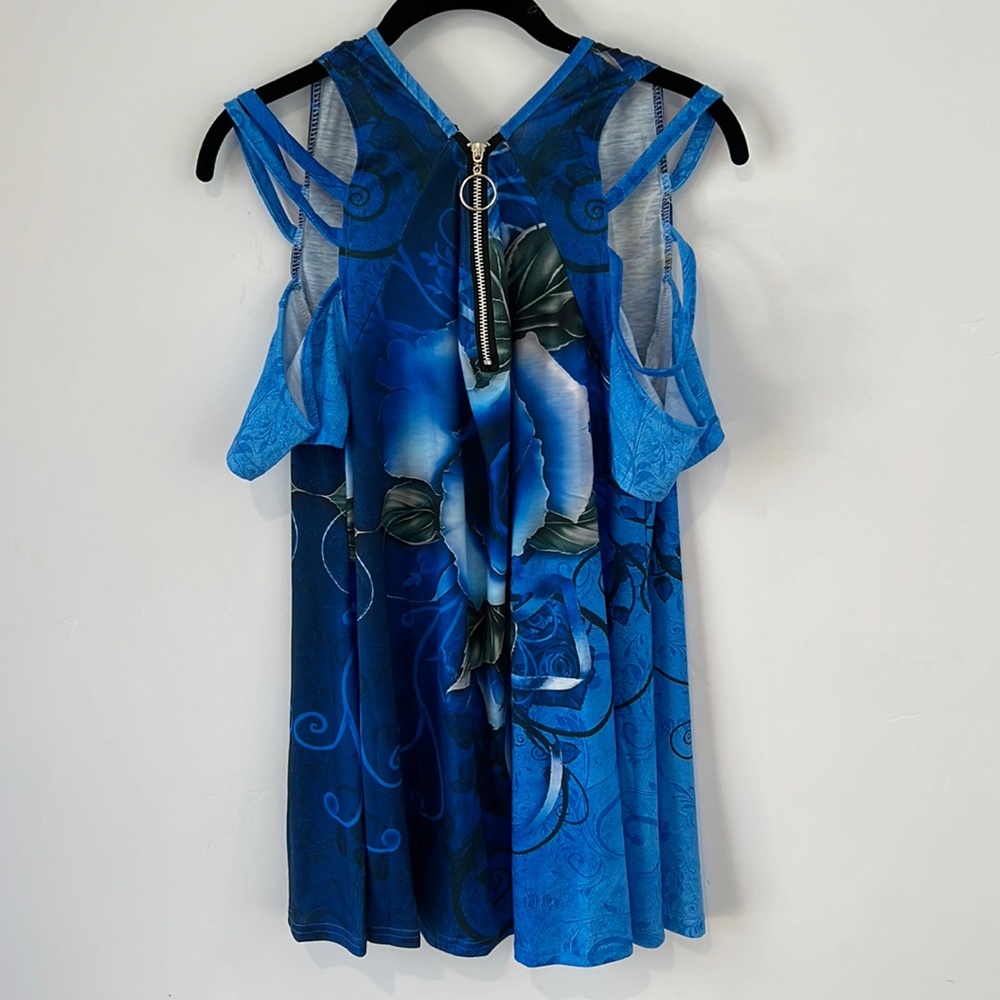 Blue rose dress